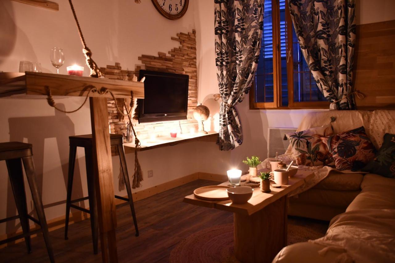 Le Cabanon H24,Atypique,Cosy,Port,Plage,Wifi,Netflix La Seyne-sur-Mer Bagian luar foto