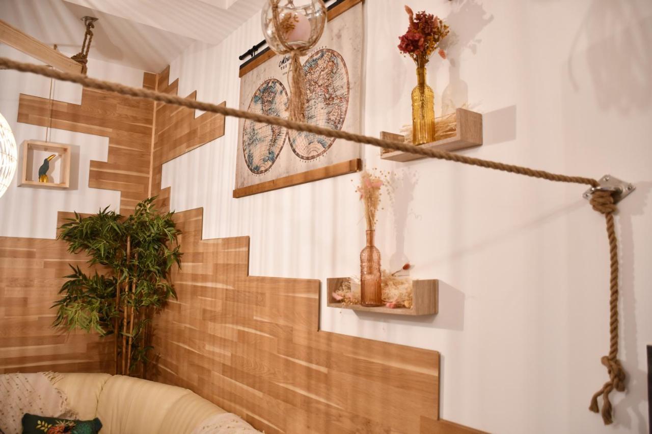 Le Cabanon H24,Atypique,Cosy,Port,Plage,Wifi,Netflix La Seyne-sur-Mer Bagian luar foto