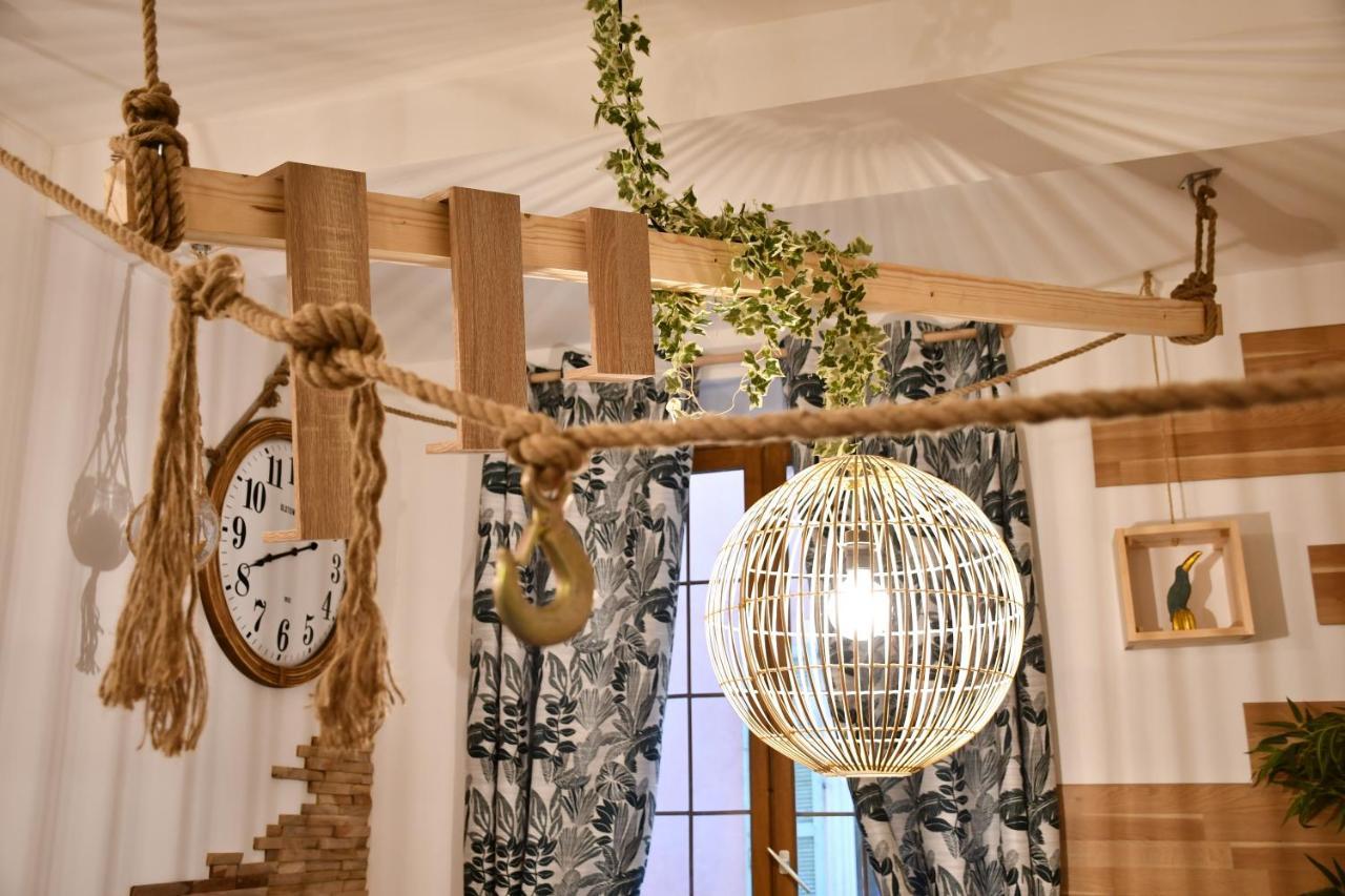 Le Cabanon H24,Atypique,Cosy,Port,Plage,Wifi,Netflix La Seyne-sur-Mer Bagian luar foto